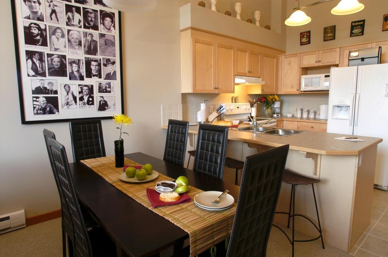 Apartment 407, Contemporary Decor Canmore Exterior foto